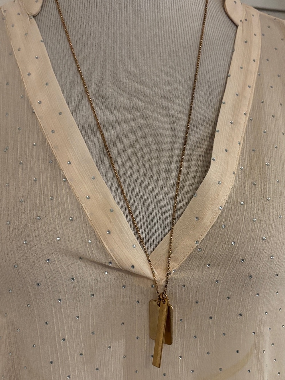 Delicate Gold Bar Pendant Necklace - Women Jewelry